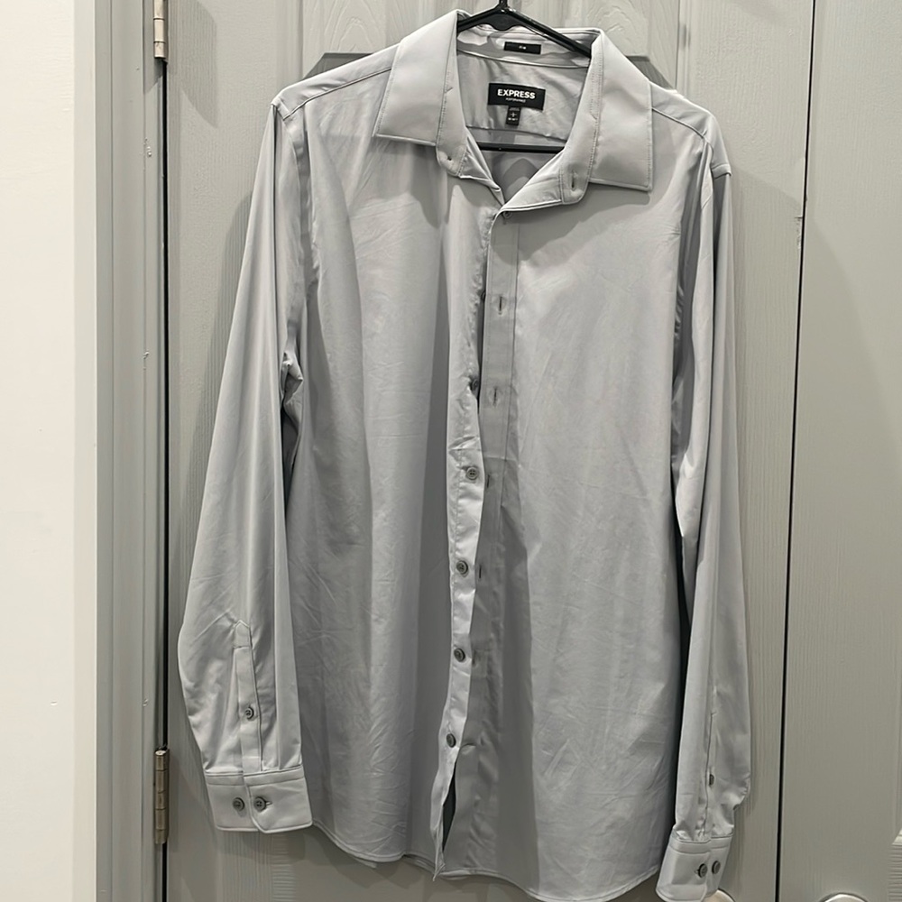 Men’s Express Dress Shirt (Large)